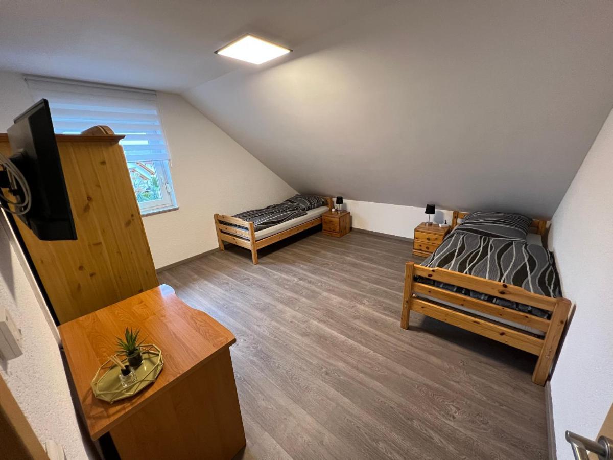 Ferienwohnung Loewen Wabern Exteriör bild